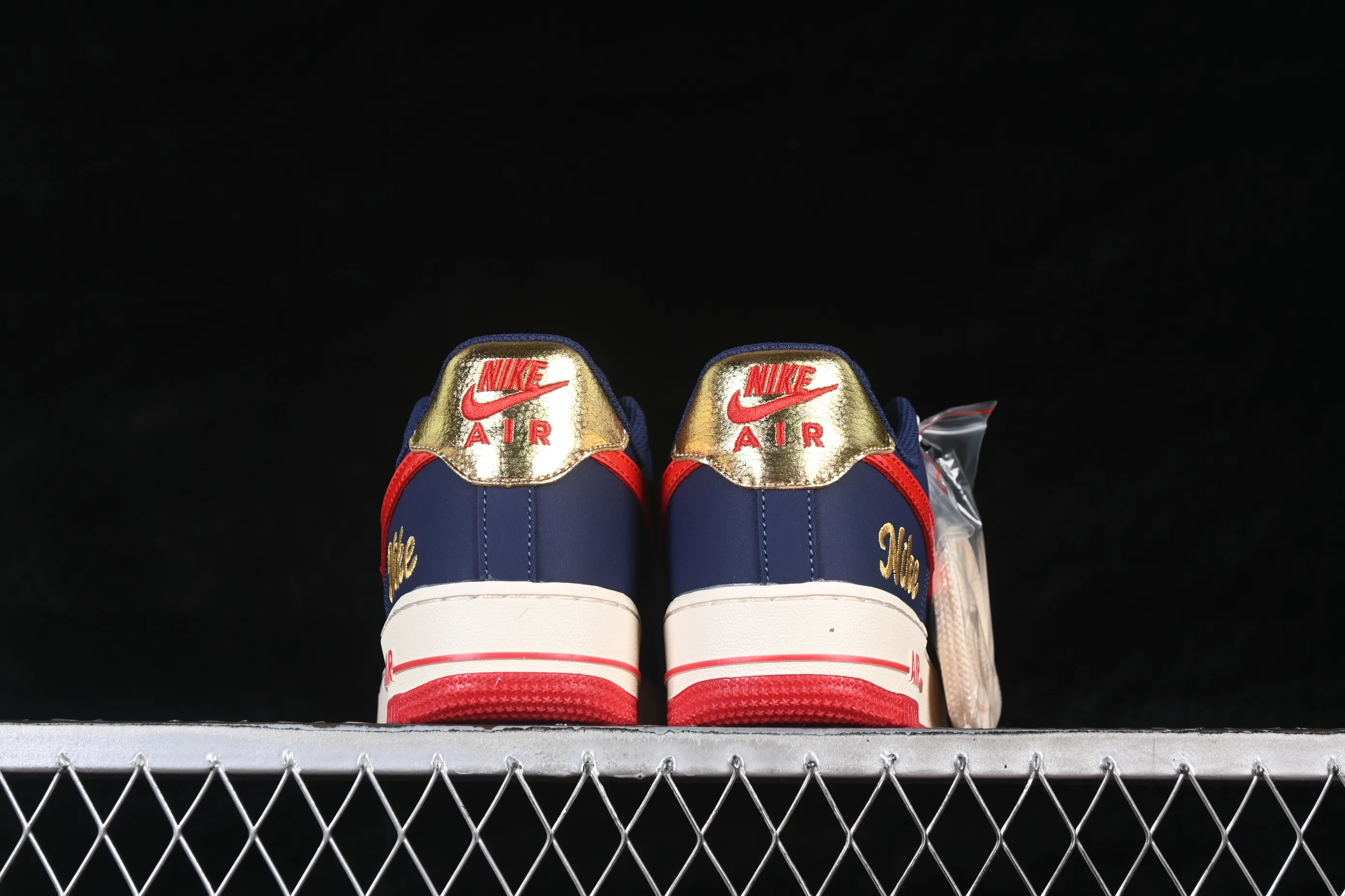 All Categories Nk Air Force 1 Air Force Series Nk Air Force 1 Low Air Force Low Nike Air Force 1'07 Low Blue Red Gold Air Force One Low Casual Shoes NH0601-529